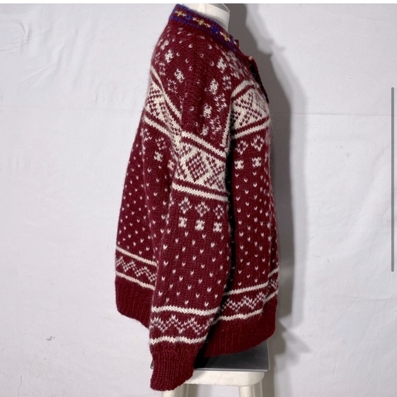 Namaste Woolens Hand Crafted In Nepal Red White Jacquard Knit Sweater L - Picture 4 of 12